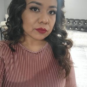 Meet your Posher, Karla